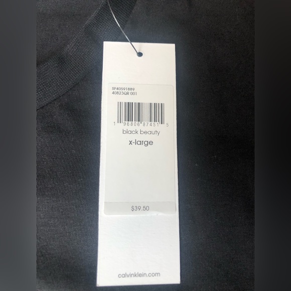 Men’s Calvin Klein T-shirt - Picture 3 of 4